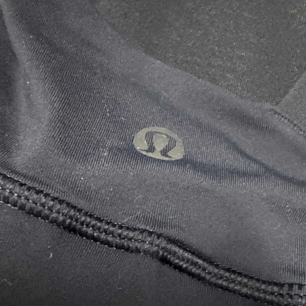Lululemon Energy Bra Size 8 Womens Black - Picture 3 of 6